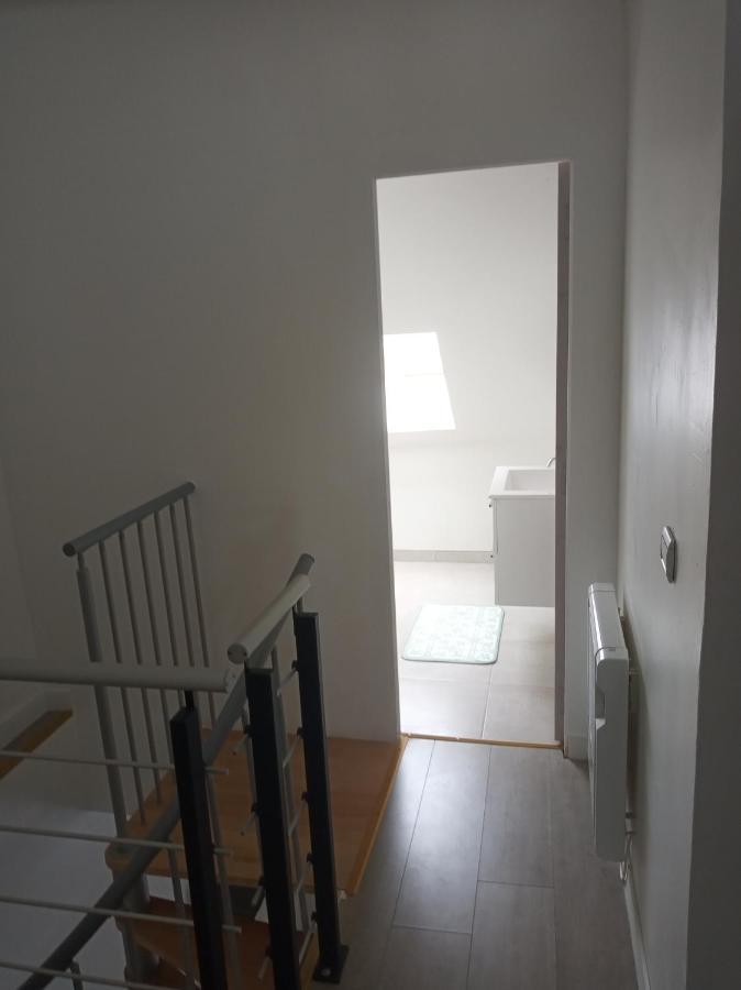 Апартаменты Duplex Agreable Et Calme Шато-Тьерри Экстерьер фото